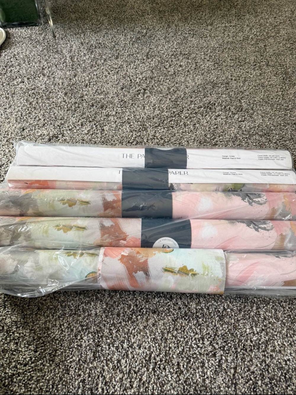 Floral Brushstroke Wallpaper Roll in Pink, White, Green -